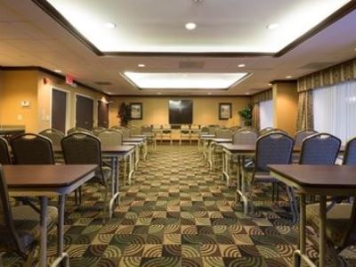 Hampton Hotel 3*