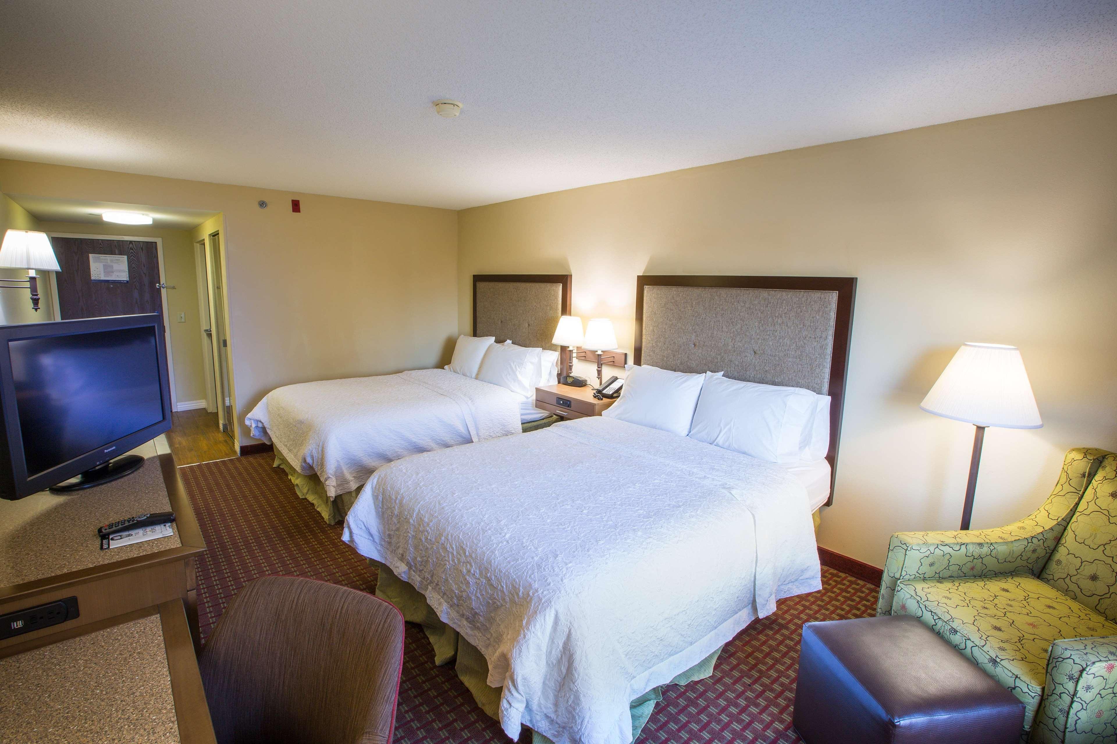 Hotel Hampton 3*