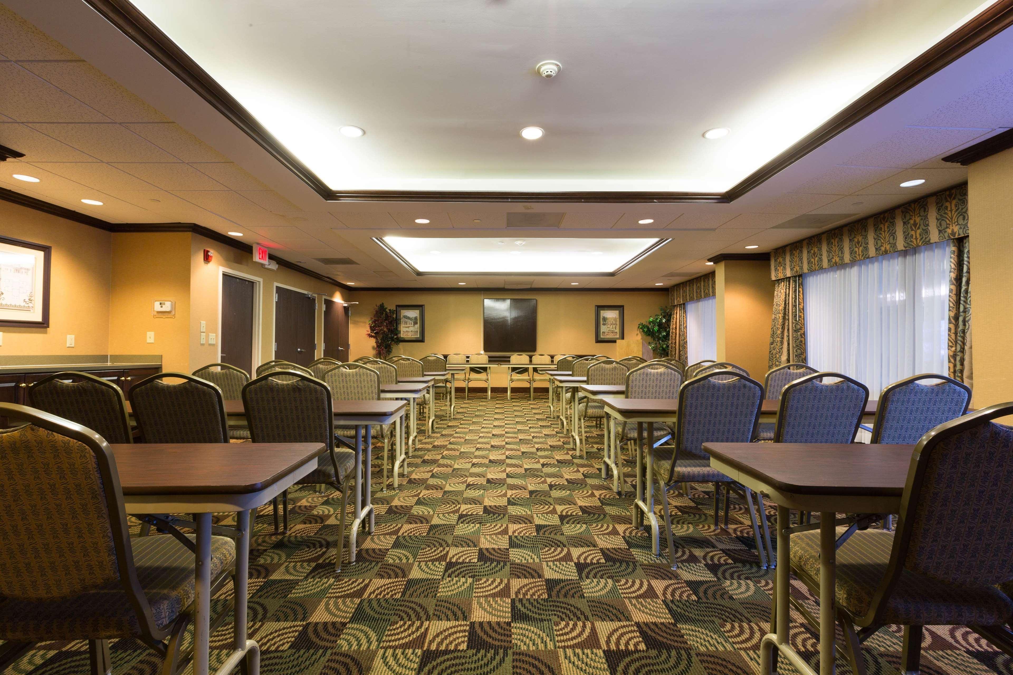 Hotel Hampton