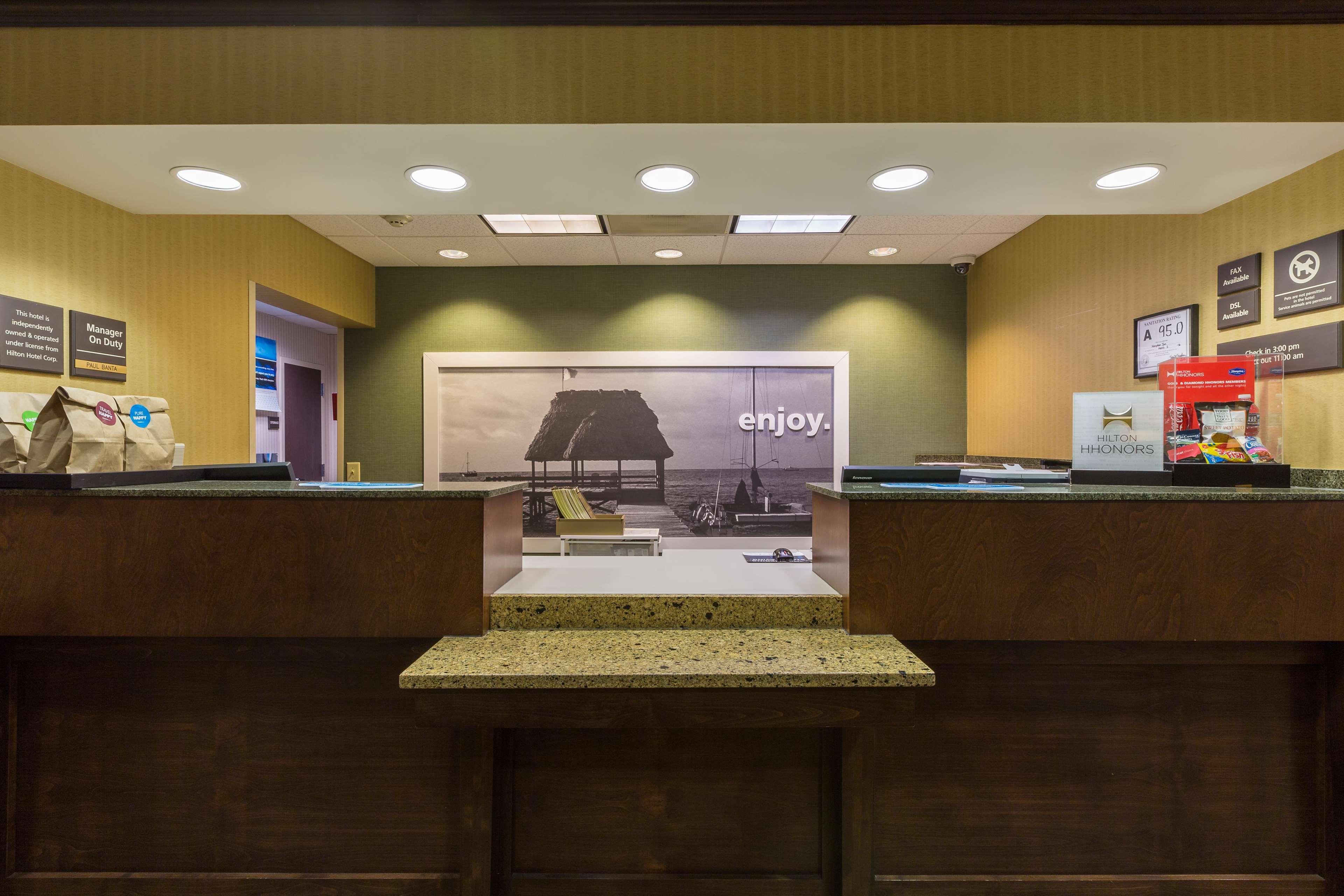 Hotel Hampton